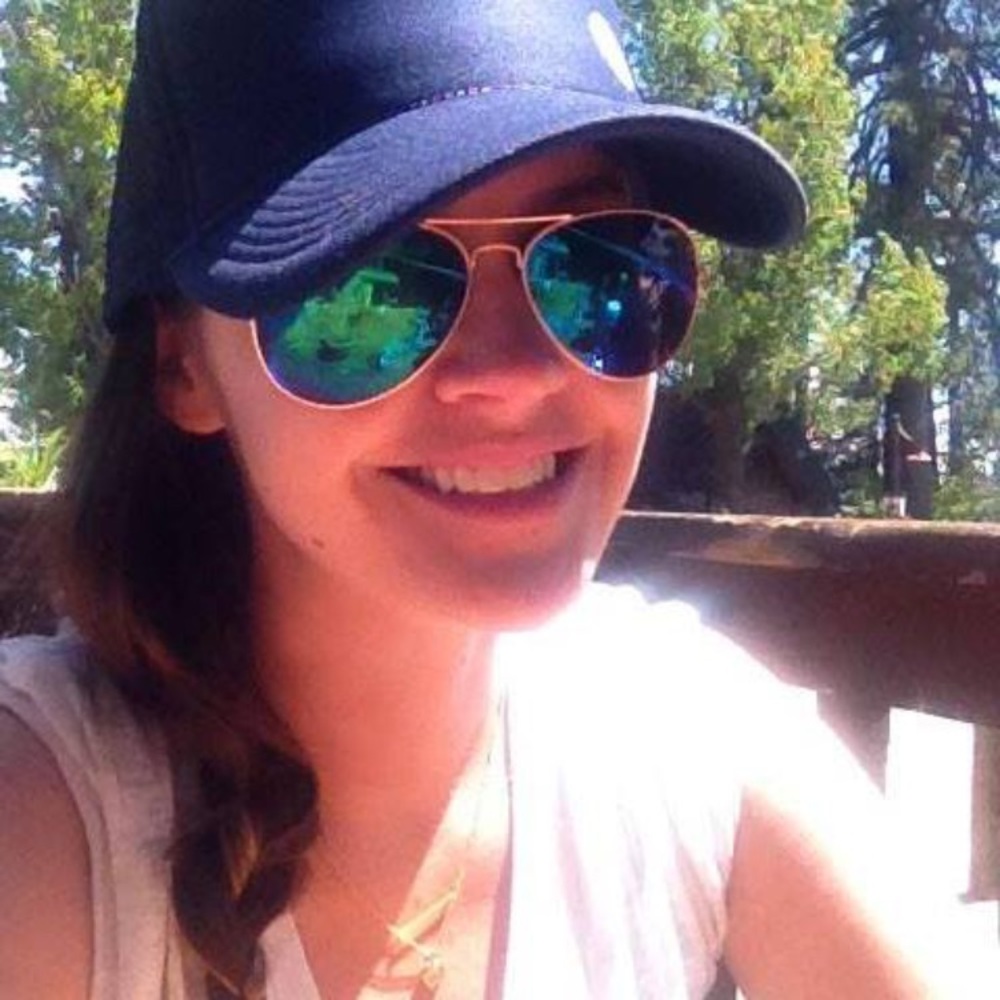 Meet your Posher, Kelly